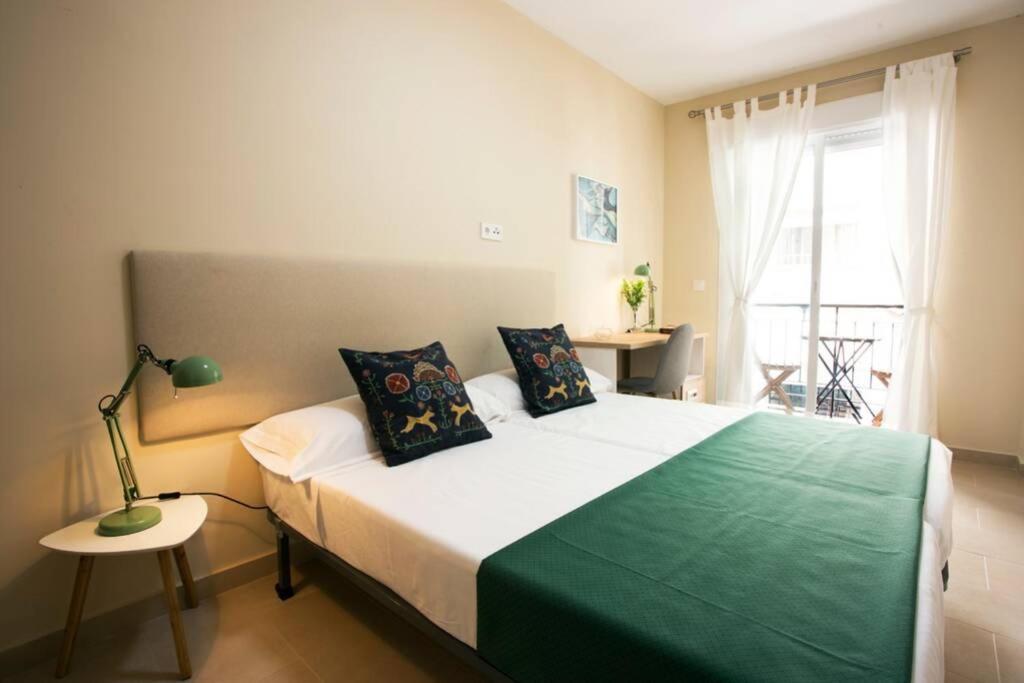 Sweet Apartment Málaga Extérieur photo